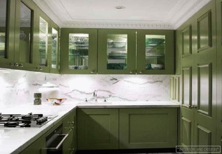 Fotografie kuchyně v olivové barvě 2
