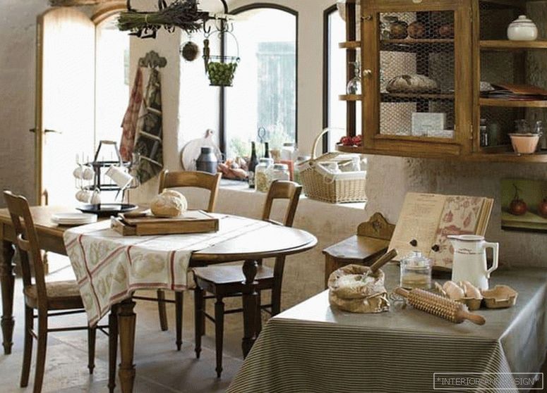 Kuchyně ve stylu Provence 1